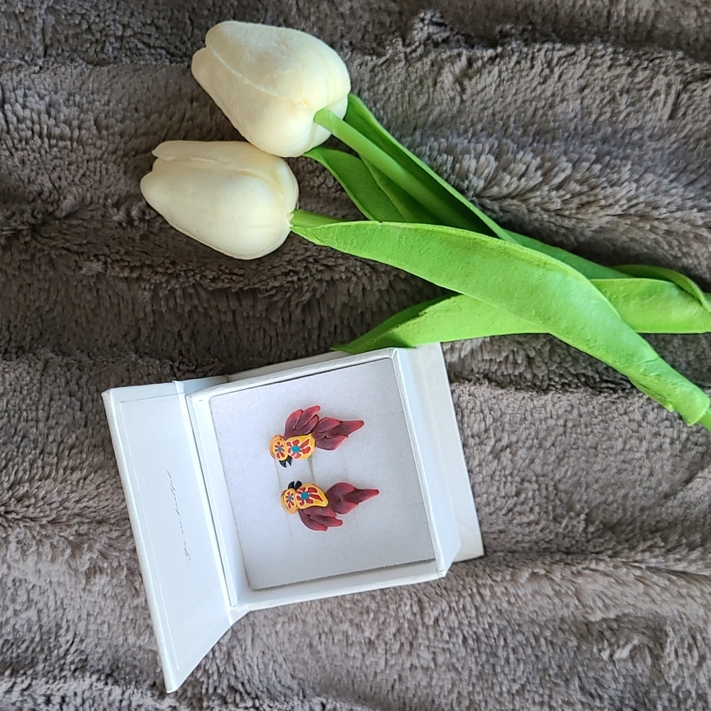 ⭐ 2/$10 or 3/$15 - New Parrot Earrings from Brazil